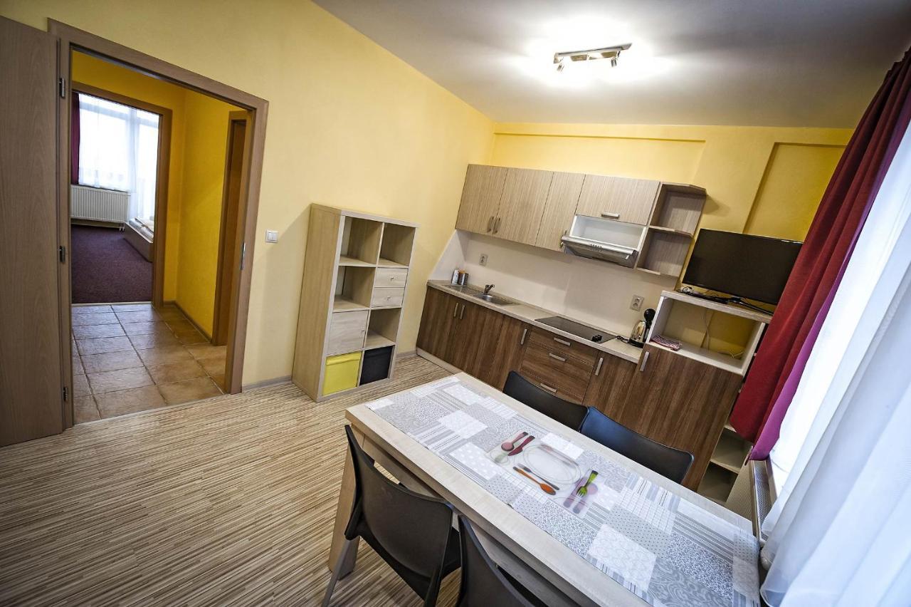 ホテル Privat Galfy Vysoké Tatry エクステリア 写真