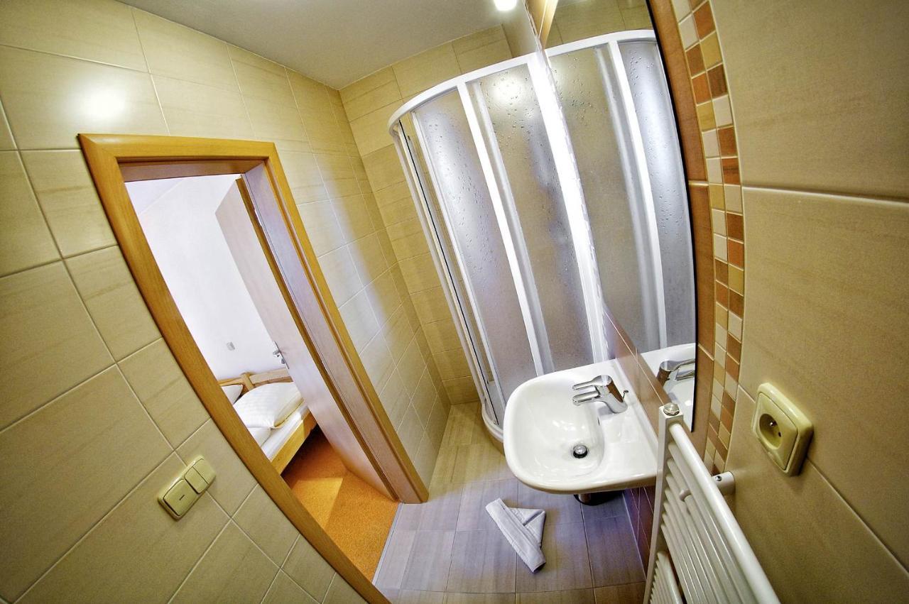 ホテル Privat Galfy Vysoké Tatry 部屋 写真