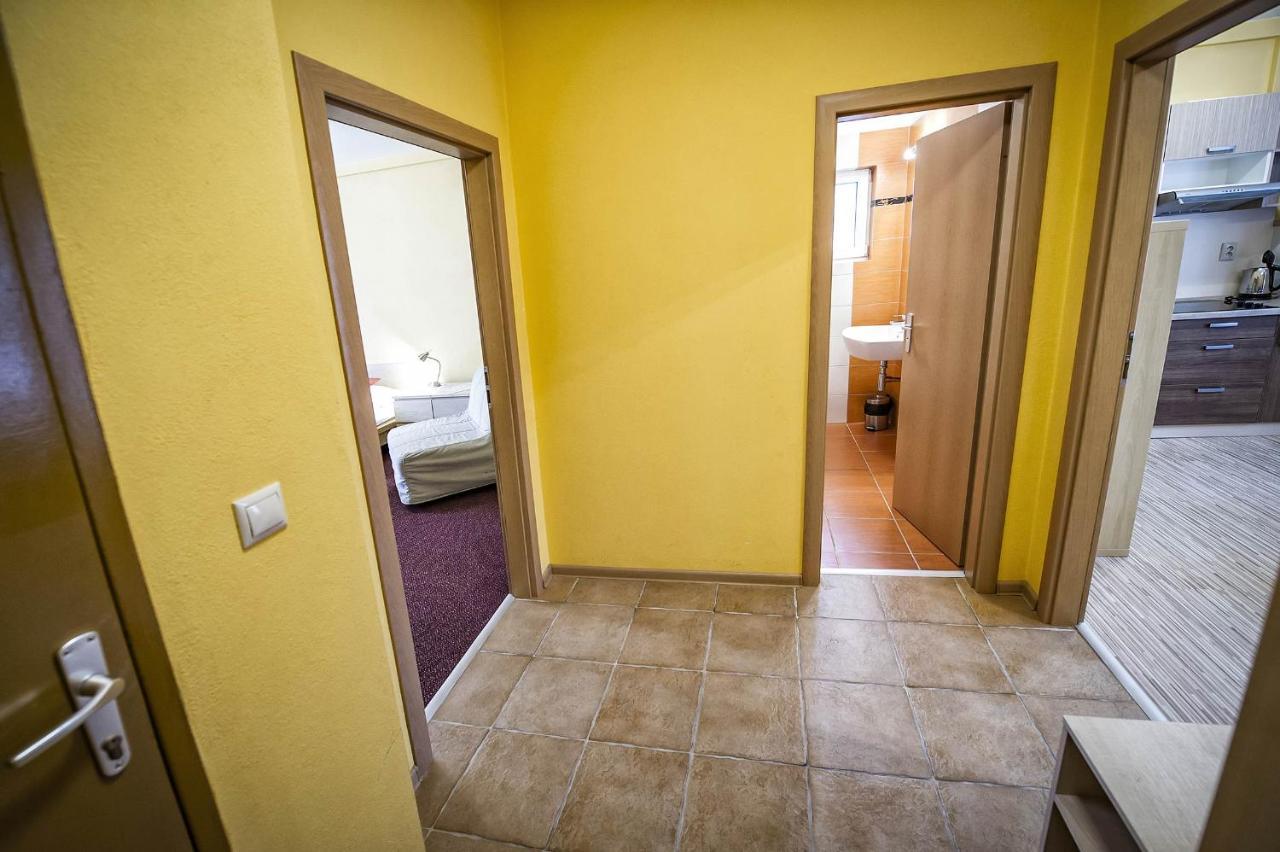 ホテル Privat Galfy Vysoké Tatry エクステリア 写真